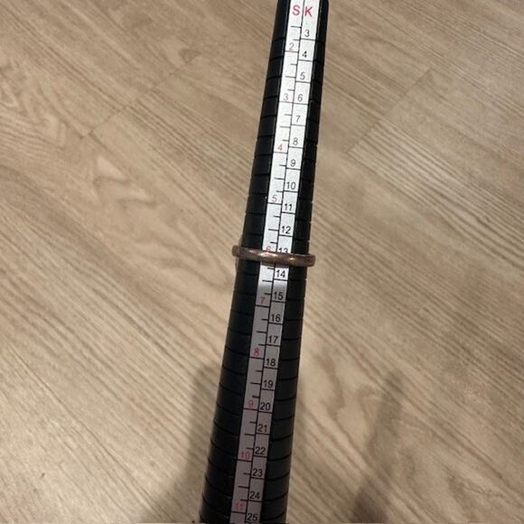 Black teardrop burnished bronze ring size 6 - Picture 2 of 2